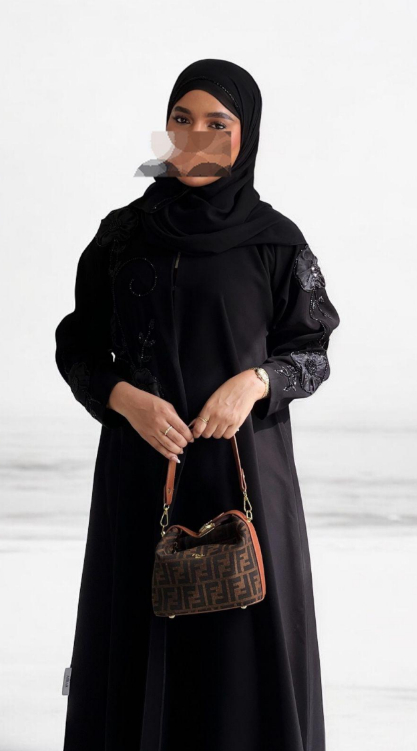 عباية تطريز اسود